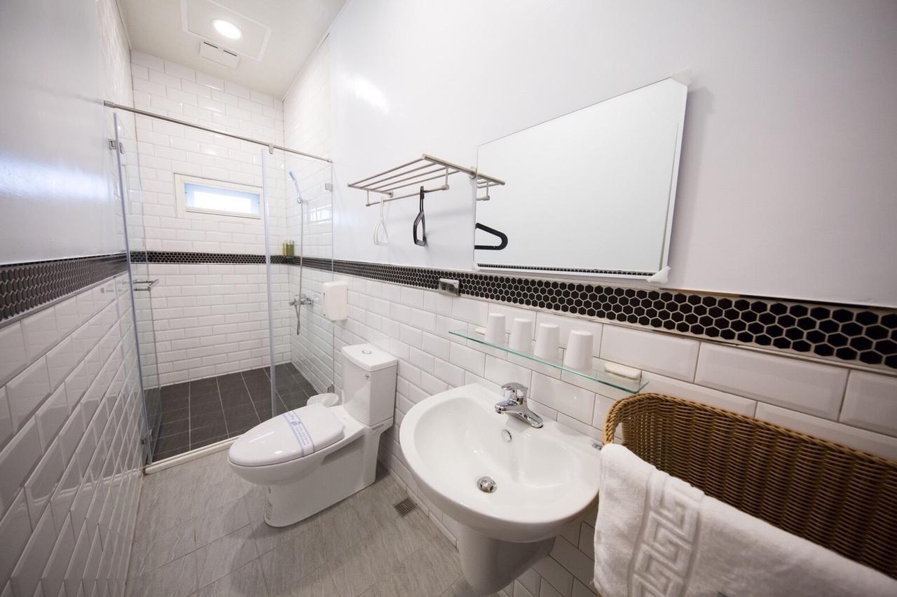 Tiffany Homestay Cape Eluanbi Екстер'єр фото