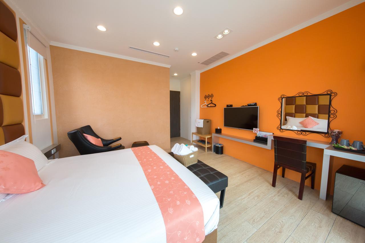Tiffany Homestay Cape Eluanbi Екстер'єр фото