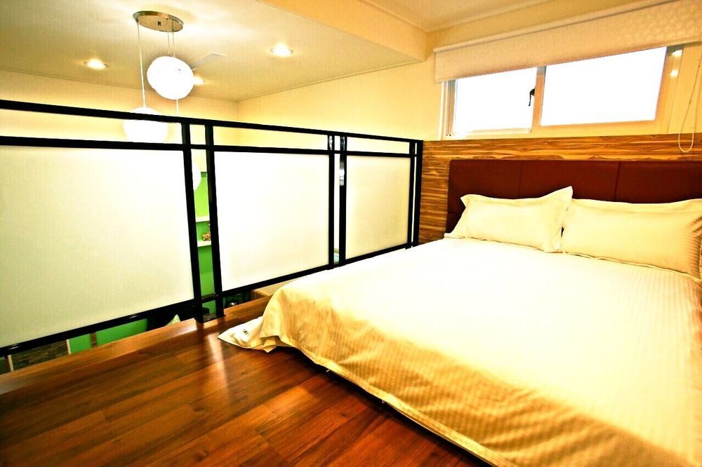 Tiffany Homestay Cape Eluanbi Екстер'єр фото