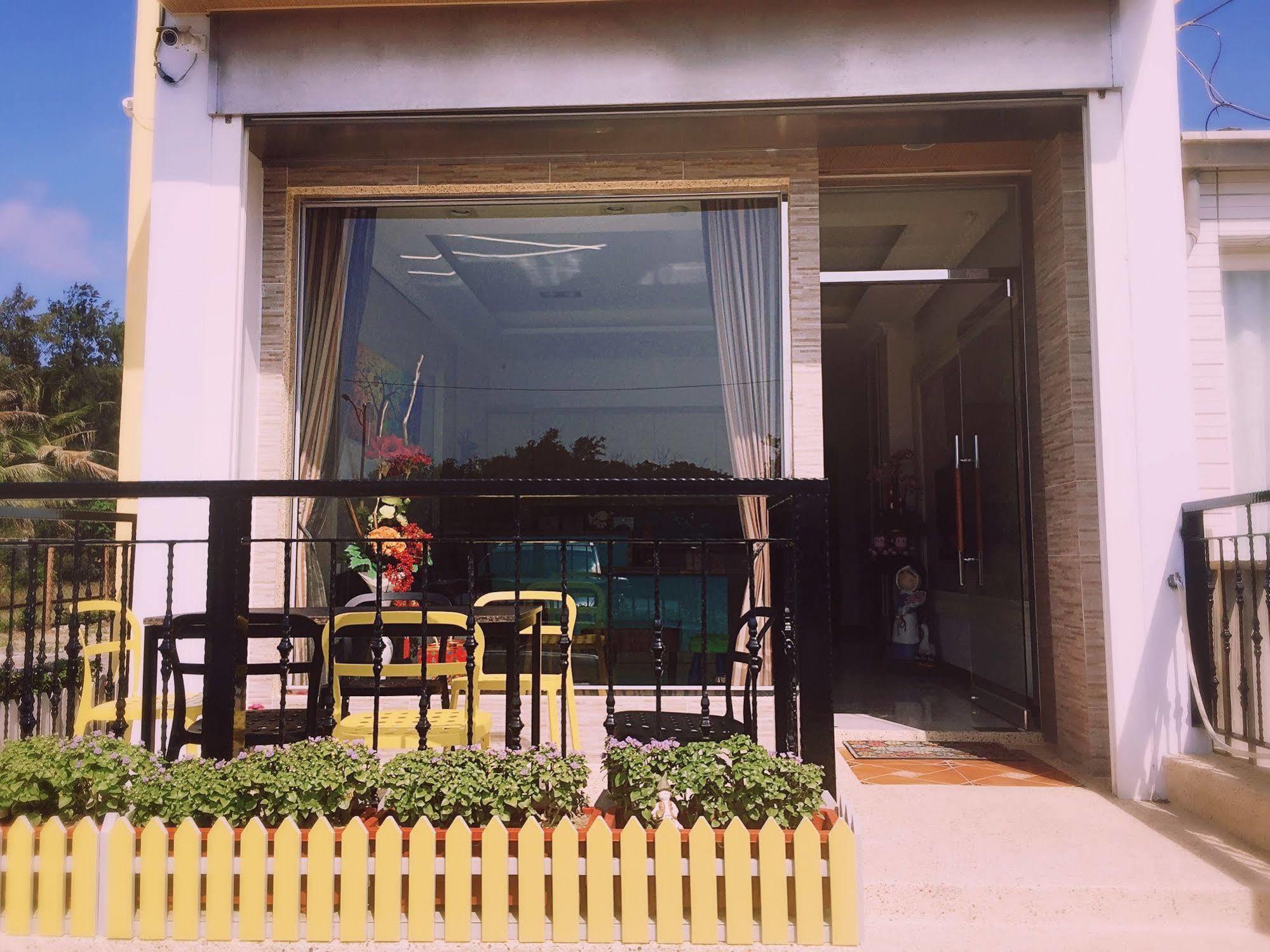 Tiffany Homestay Cape Eluanbi Екстер'єр фото